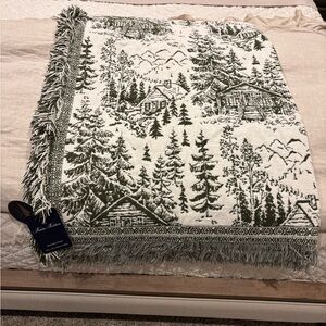 NWT Brooks Brothers Elk Ridge Forest Reversible Knit Throw.
